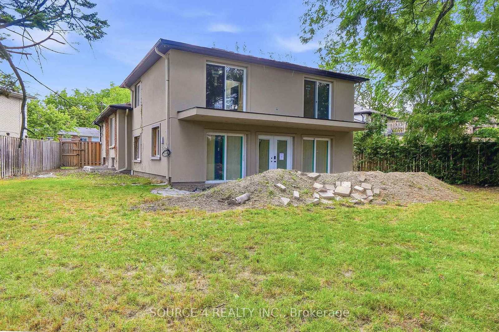 290 Newton Drive • Toronto, ON photo 11