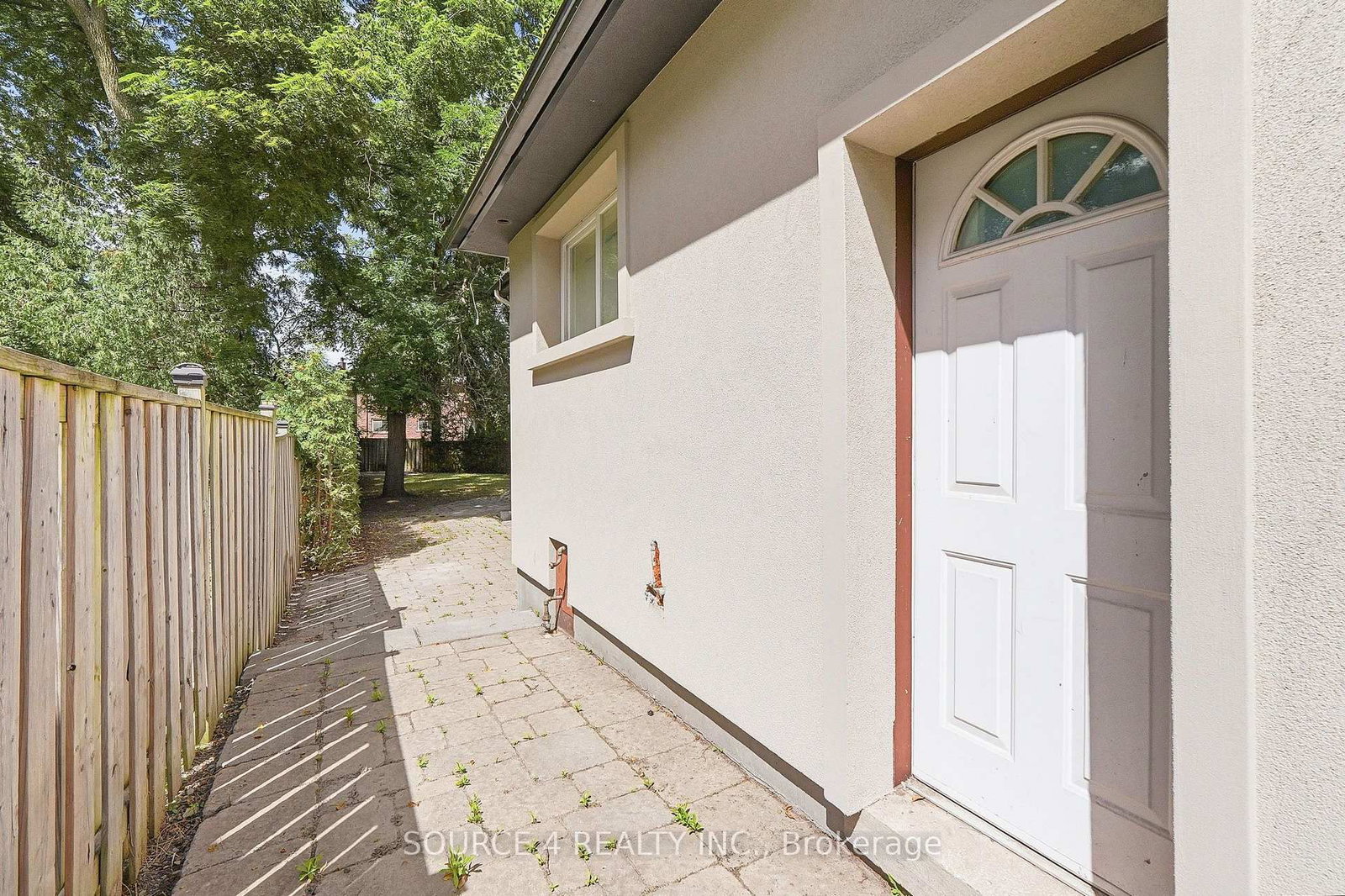 290 Newton Drive • Toronto, ON photo 6