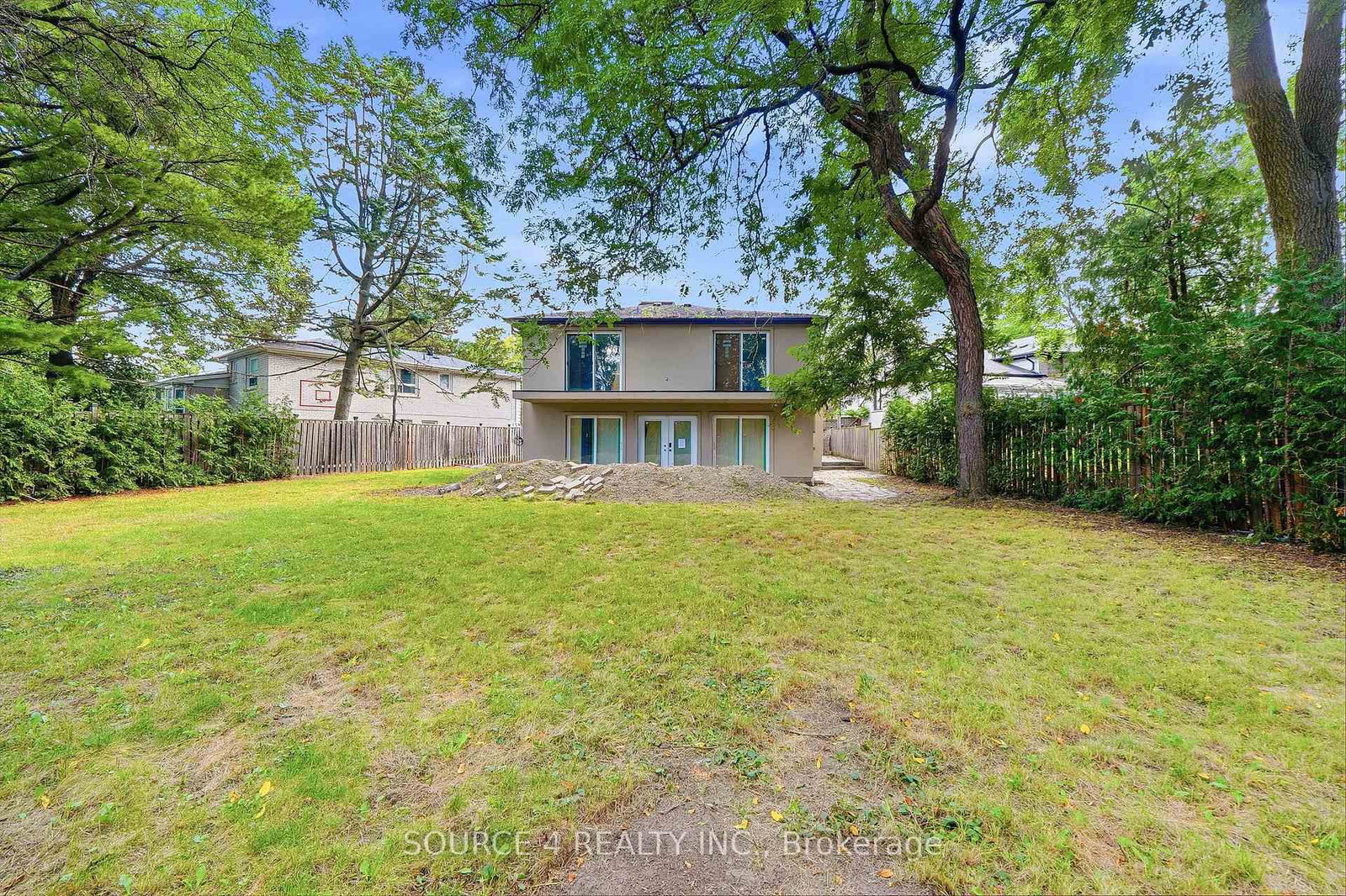 290 Newton Drive • Toronto, ON photo 9