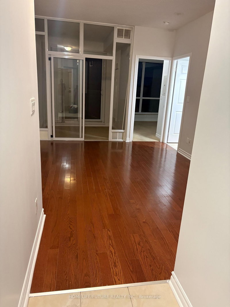415 - 18 Holmes Avenue