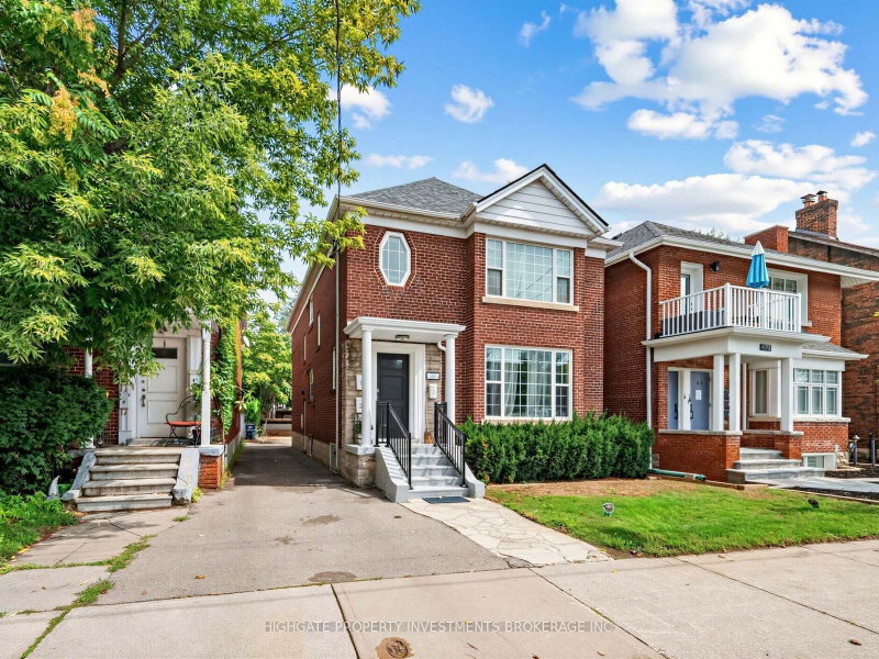 981 Avenue Road