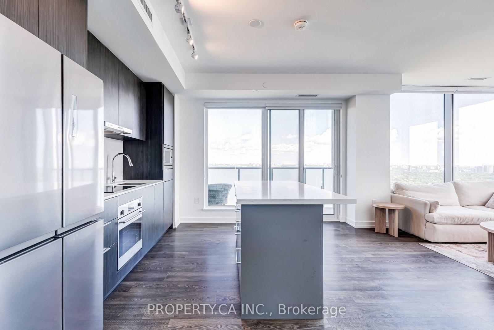 8 Olympic Garden Drive • #2903 • Toronto, ON photo 19