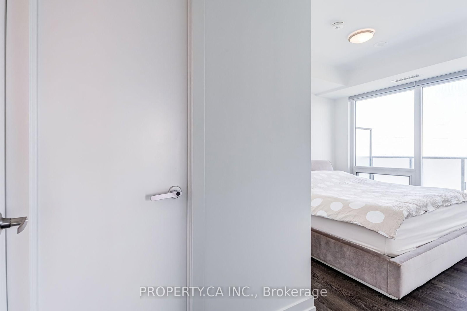 8 Olympic Garden Drive • #2903 • Toronto, ON photo 8
