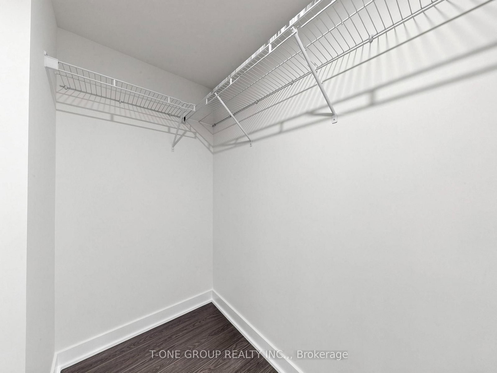 19 Bathurst Street • #1502 • Toronto, ON photo 12