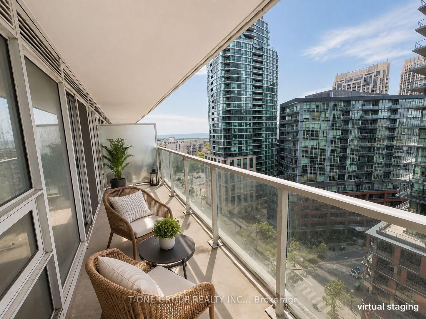 19 Bathurst Street • #1502 • Toronto, ON photo 34