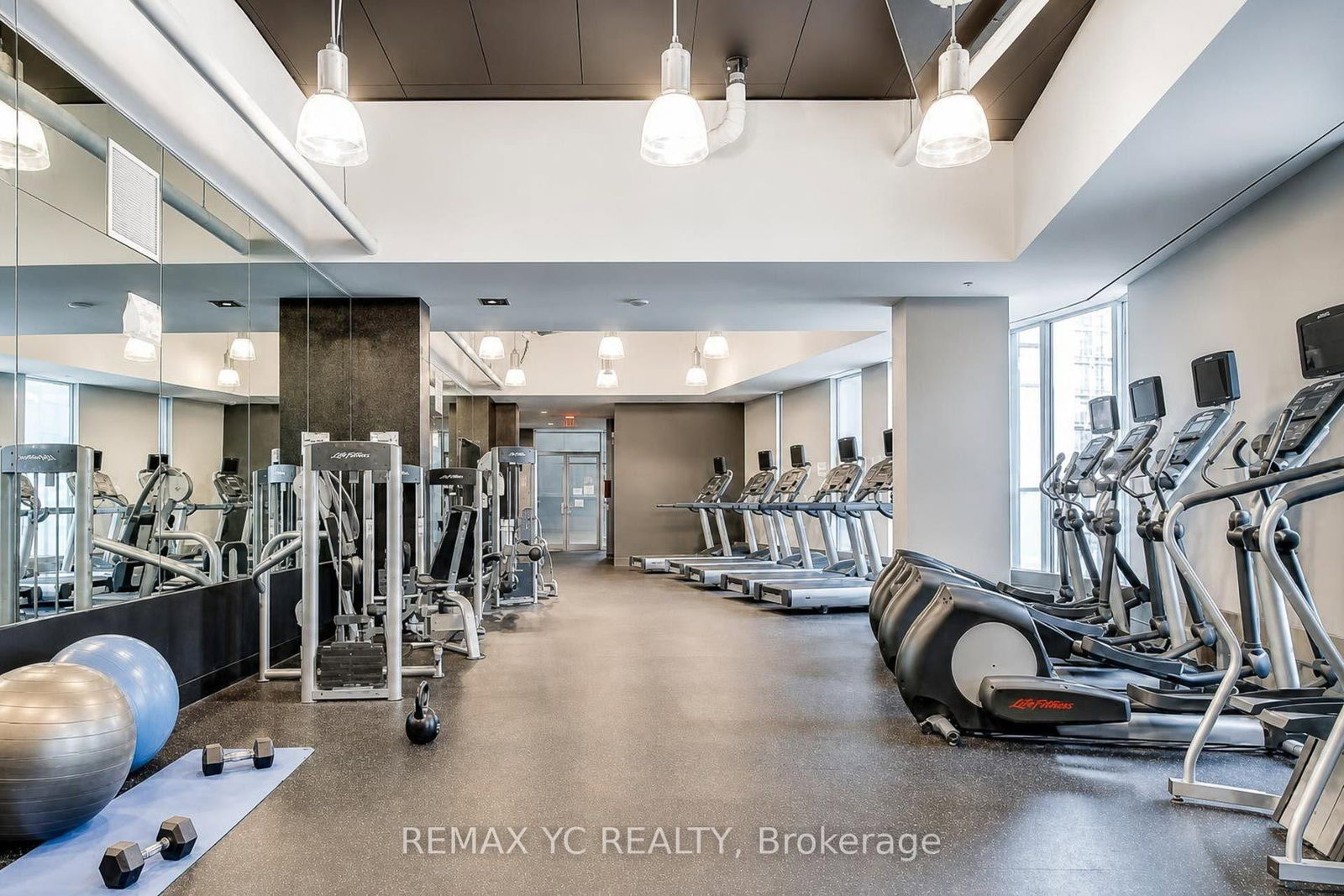 75 Queens Wharf Road • #4611 • Toronto, ON photo 36