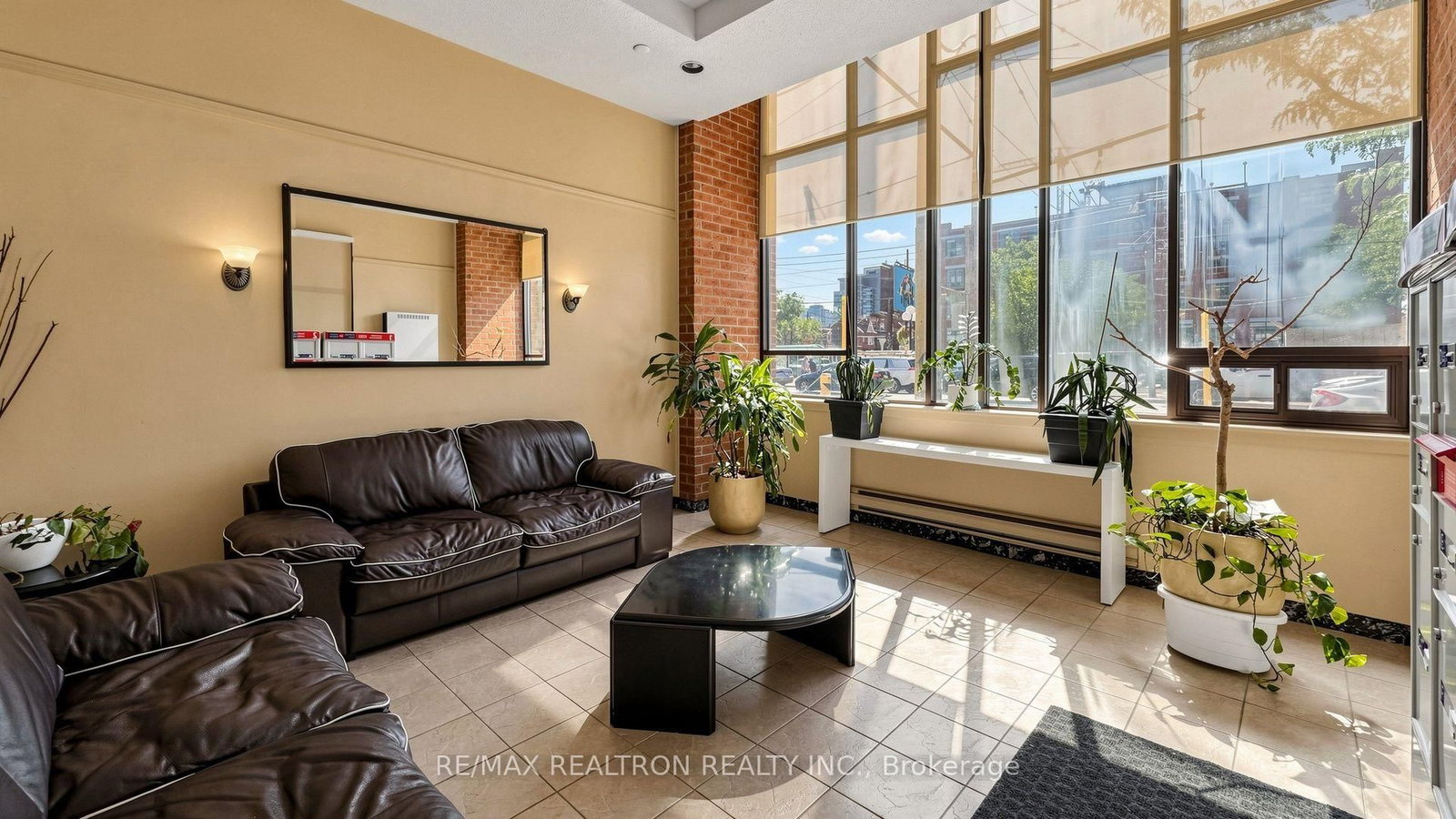 456 College Street • #806 • Toronto, ON photo 8