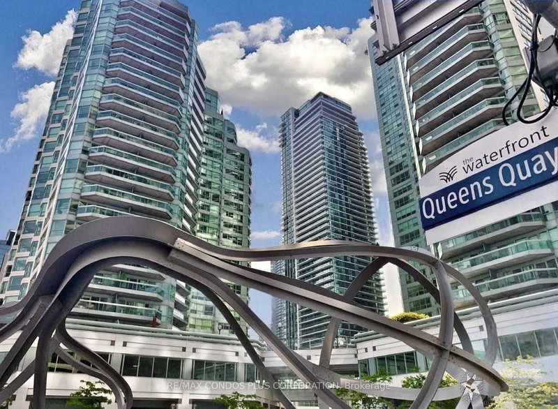 1211 - 10 Queens Quay W