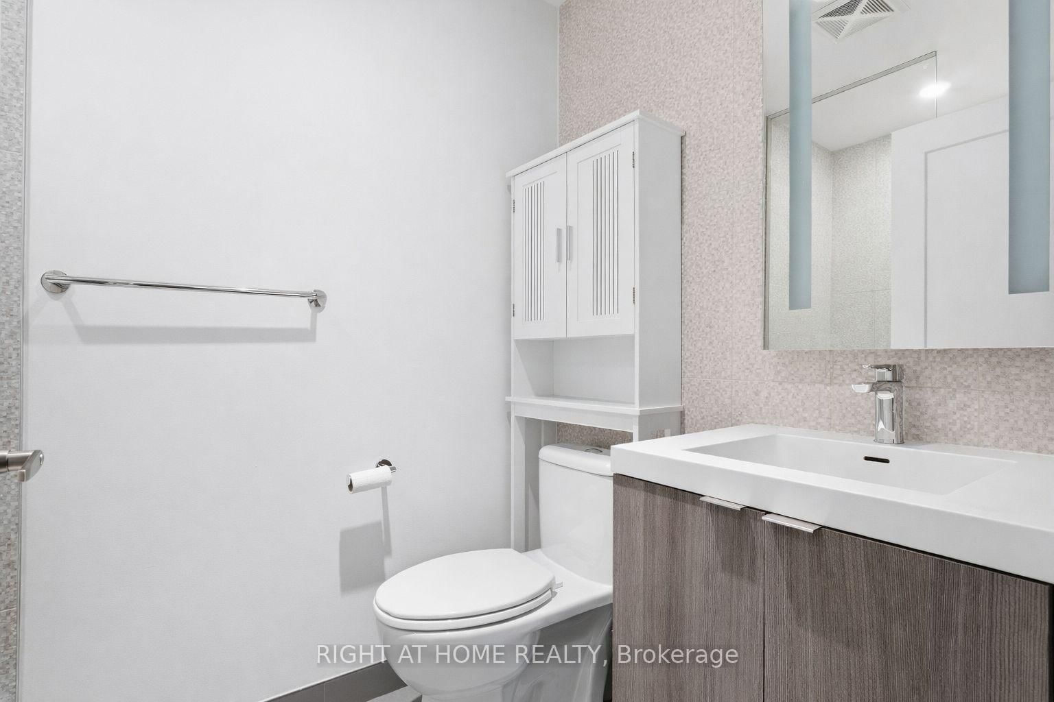 575 Bloor Street E • #508 • Toronto, ON photo 18