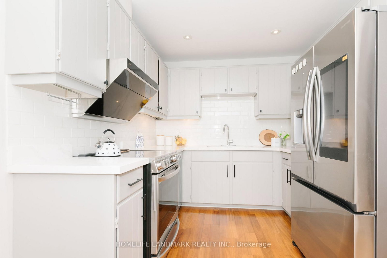 88 Cheryl Shepway • Toronto, ON photo 6