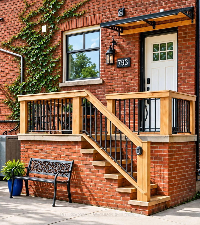 Main/Lower - 793 Dufferin Street