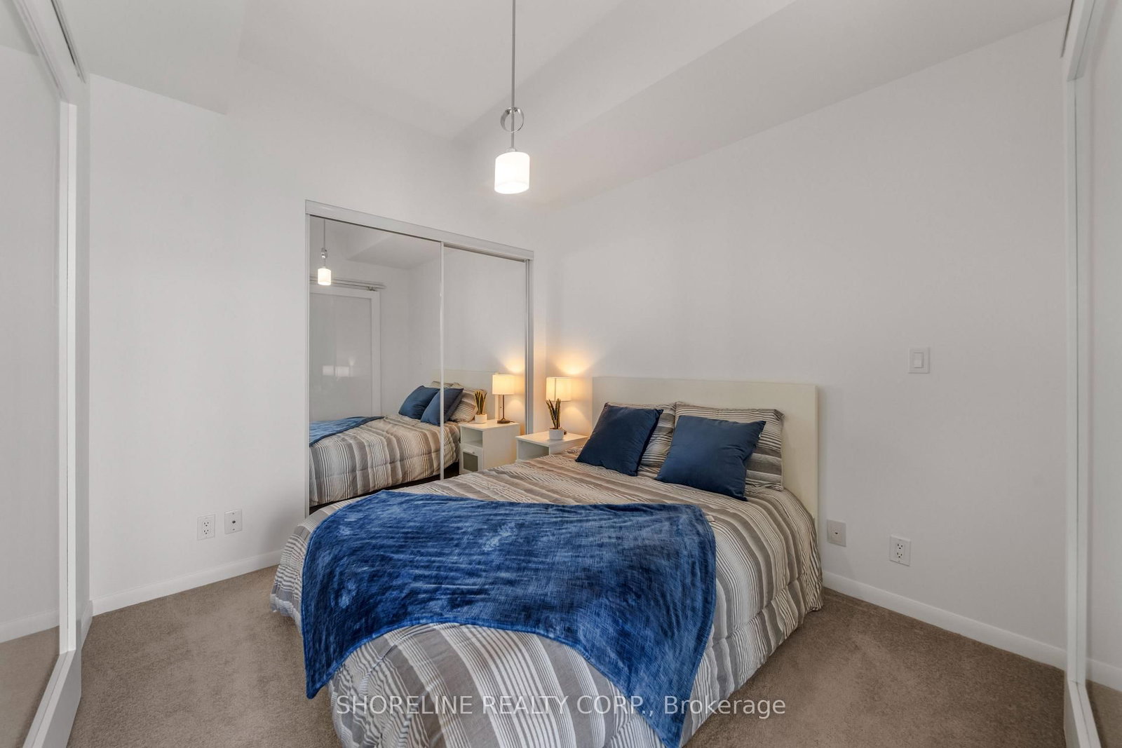 832 Bay Street • #4807 • Toronto, ON photo 16