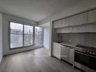 908 - 181 Dundas Street
