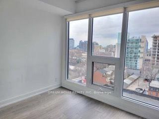 908 - 181 Dundas Street