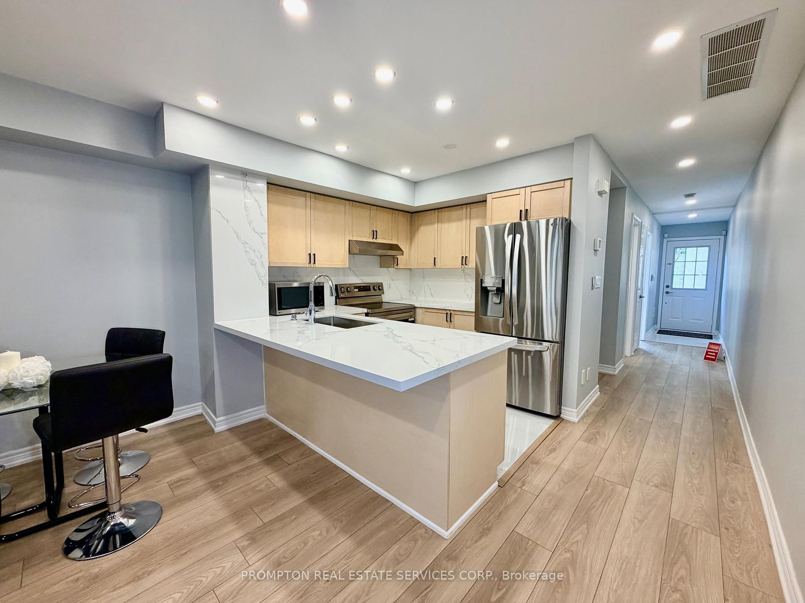 285 ANTIBES Drive • #11 • Toronto, ON photo 10