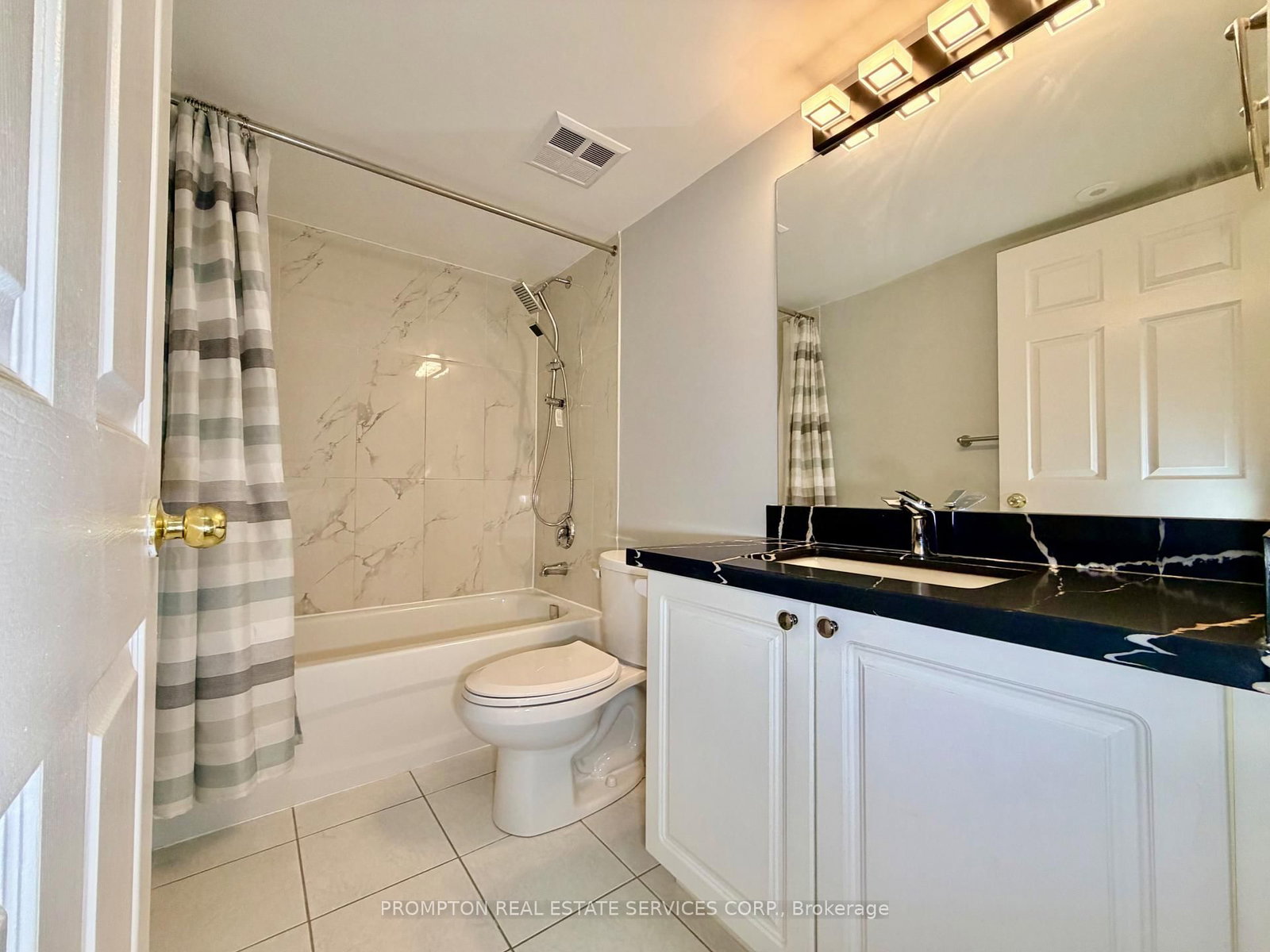 285 ANTIBES Drive • #11 • Toronto, ON photo 25