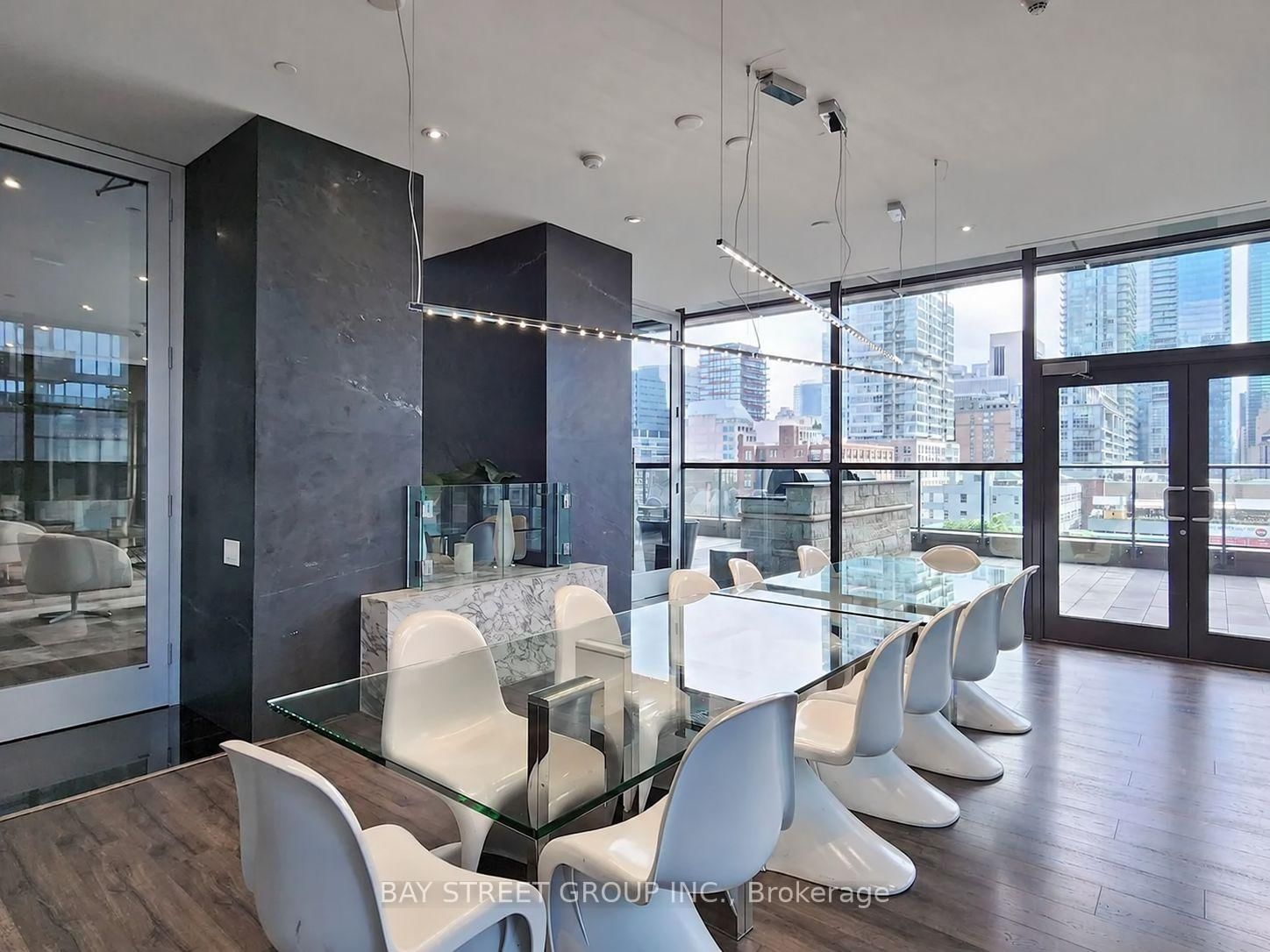 290 Adelaide Street W • #1303 • Toronto, ON photo 18