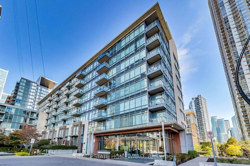 505 - 15 Brunel Court
