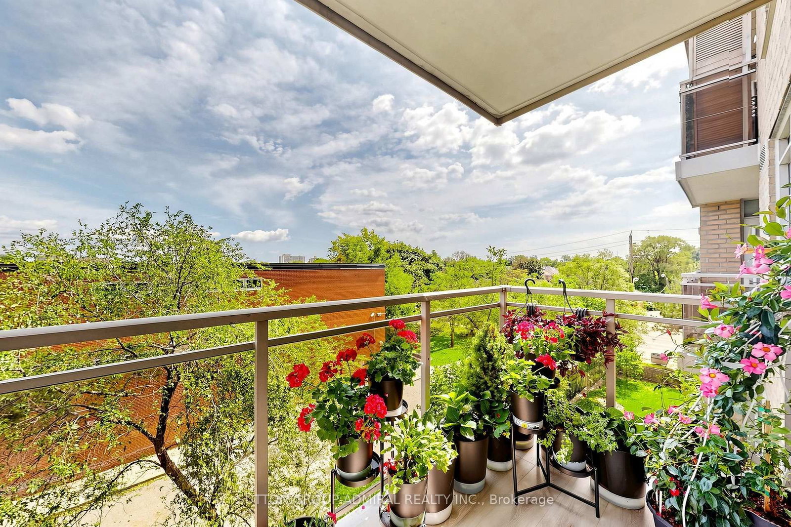 650 Lawrence Avenue W • #435 • Toronto, ON photo 24