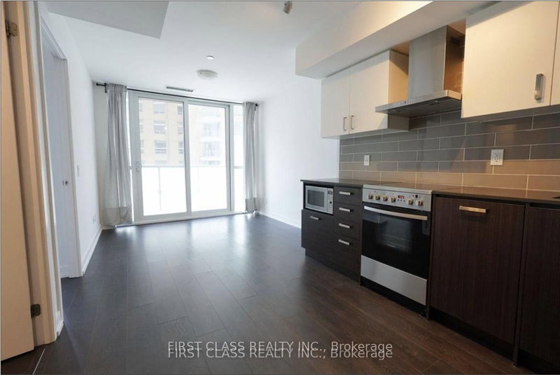 712 - 125 Redpath Avenue