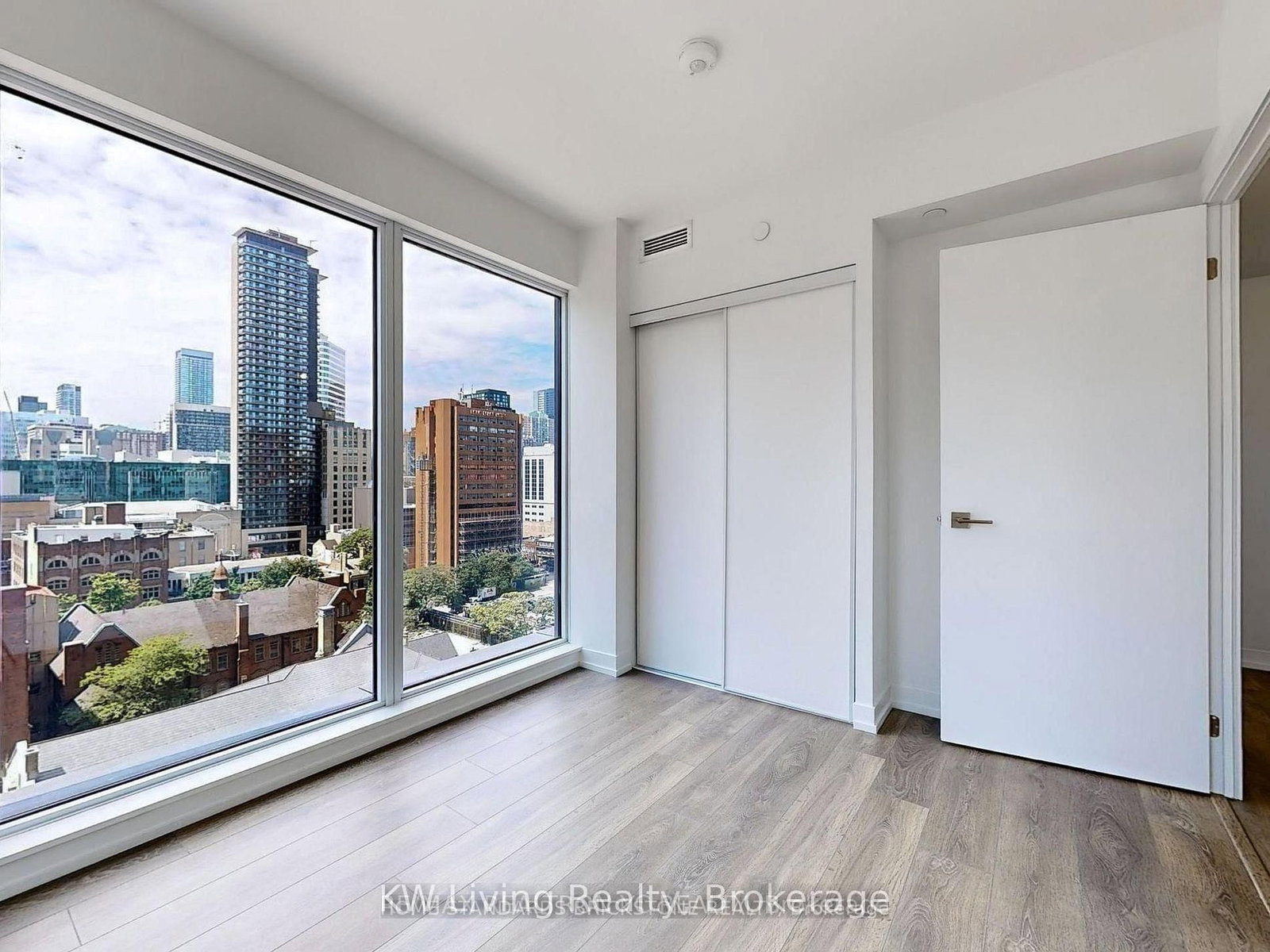 82 Dalhousie Street • #1106 • Toronto, ON photo 11