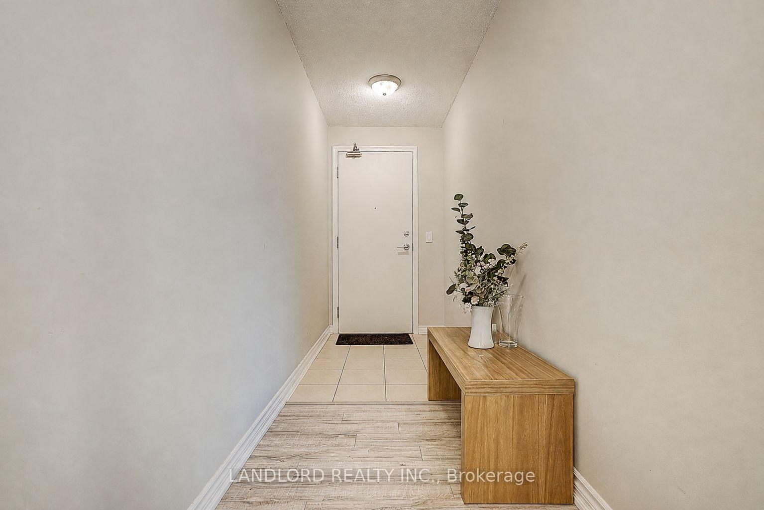 17 Barberry Place • #1014 • Toronto, ON photo 10