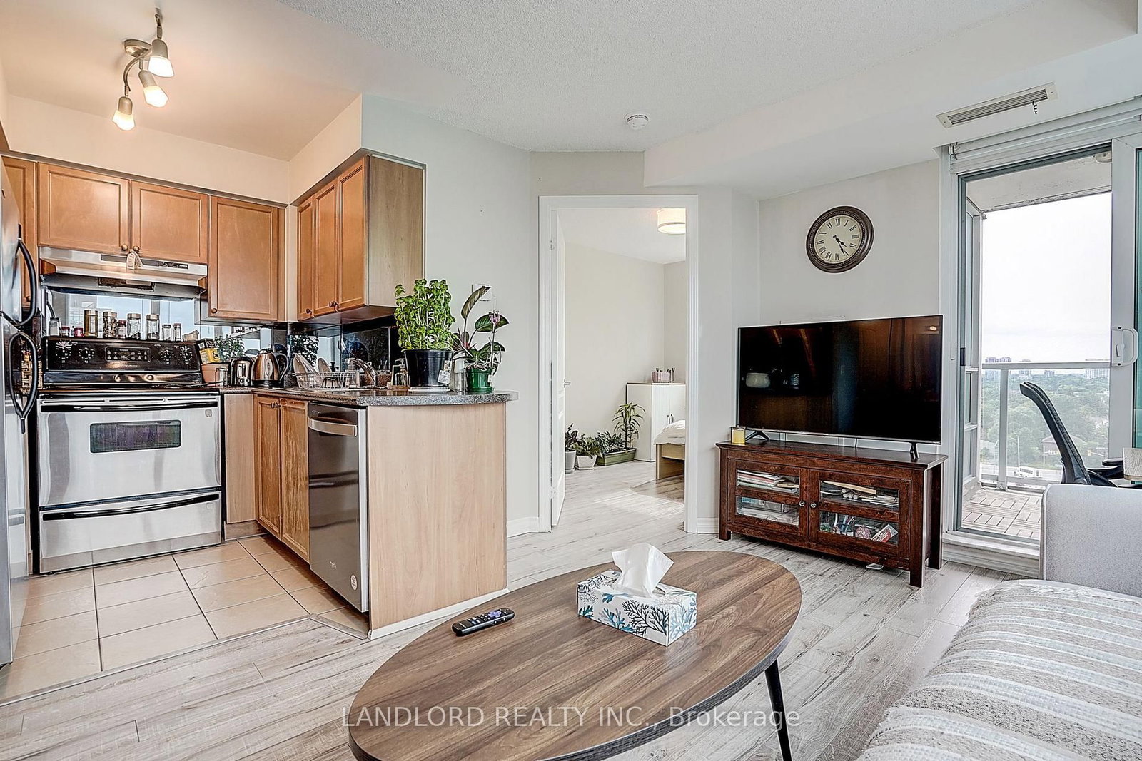 17 Barberry Place • #1014 • Toronto, ON photo 19