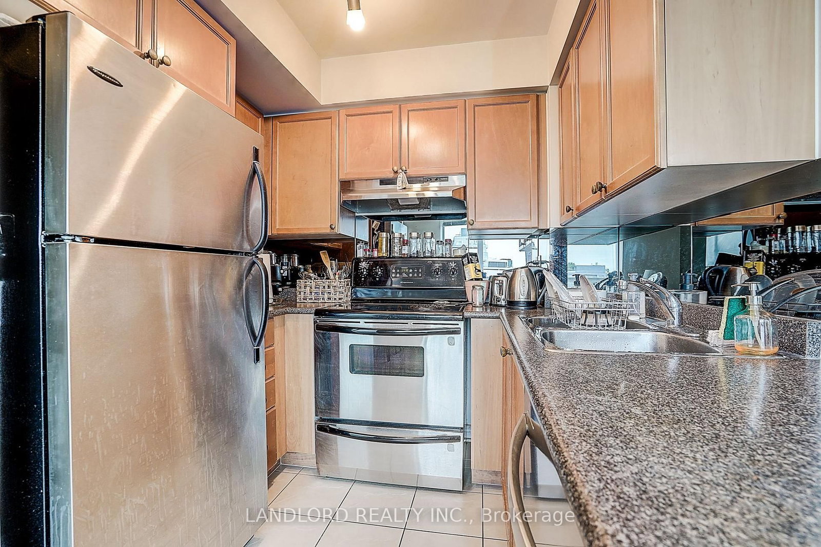 17 Barberry Place • #1014 • Toronto, ON photo 25