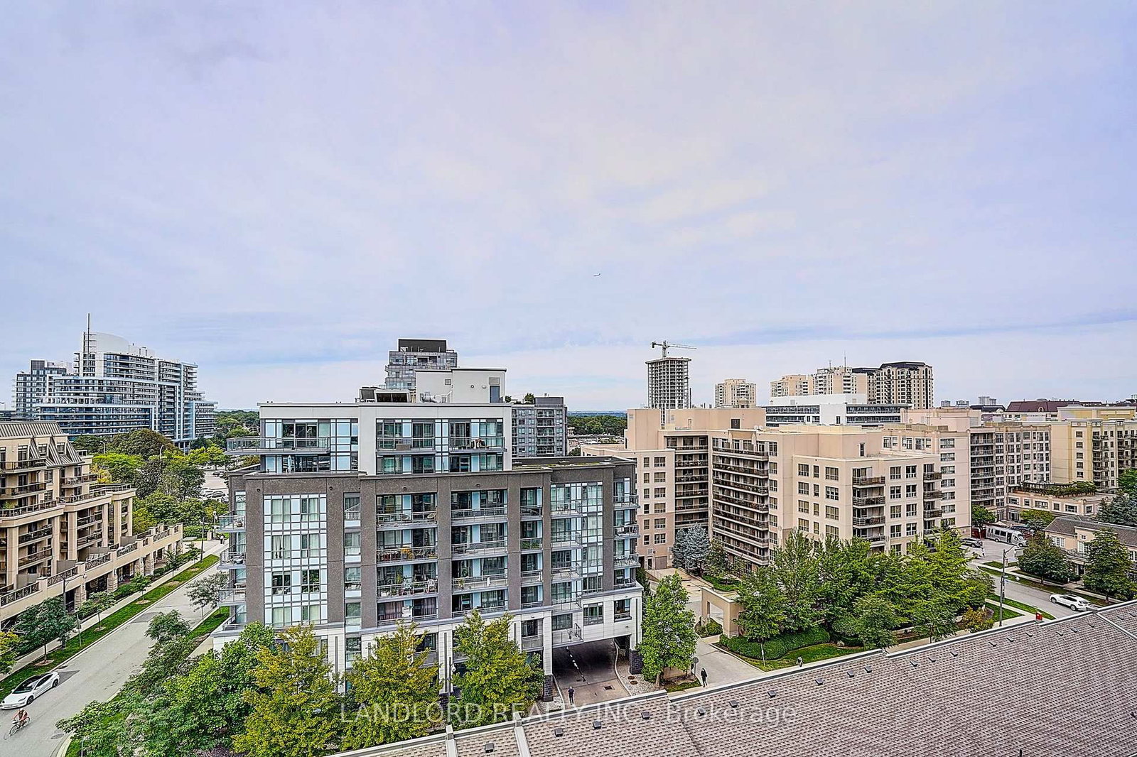 17 Barberry Place • #1014 • Toronto, ON photo 34