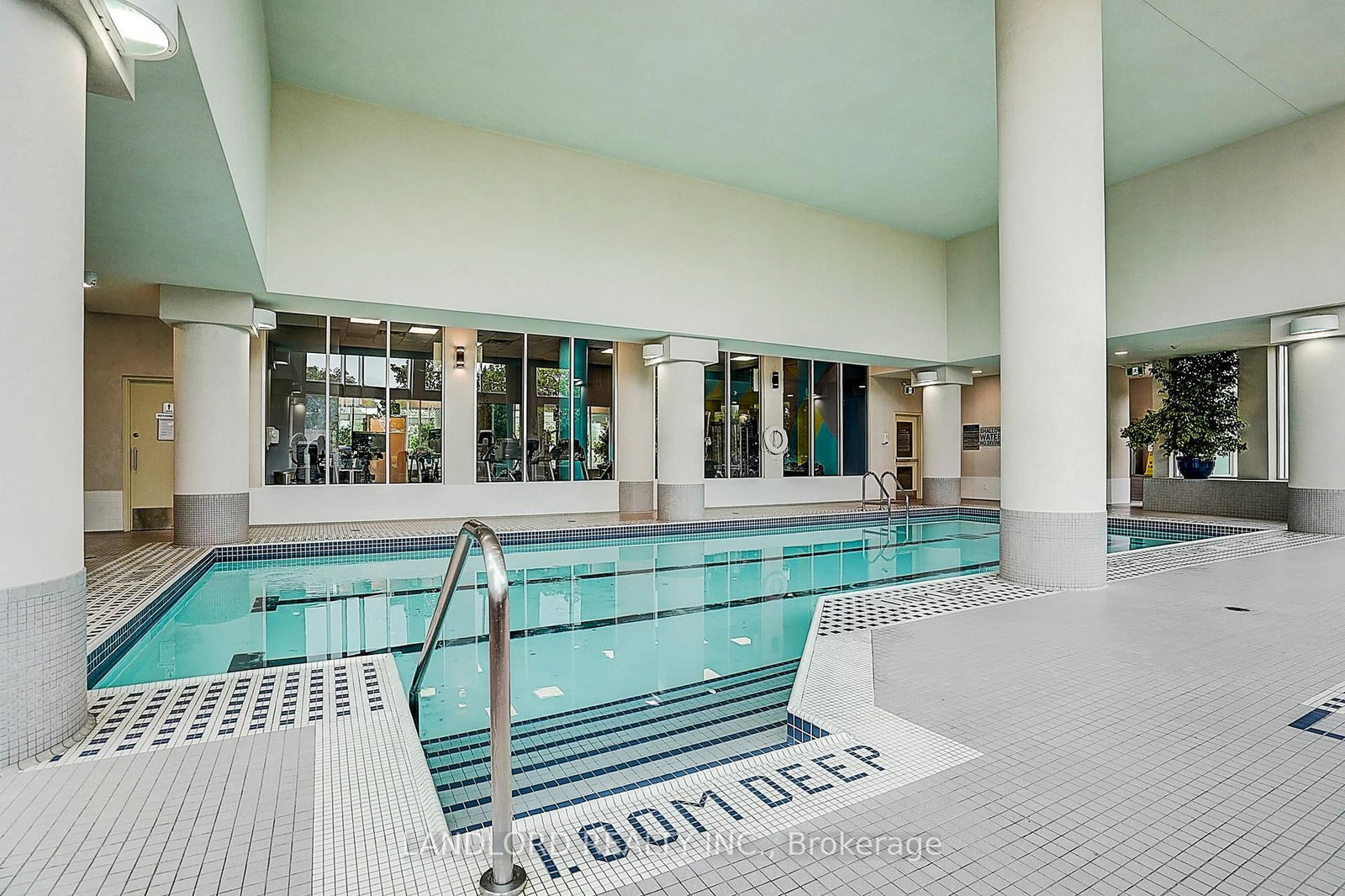 17 Barberry Place • #1014 • Toronto, ON photo 39