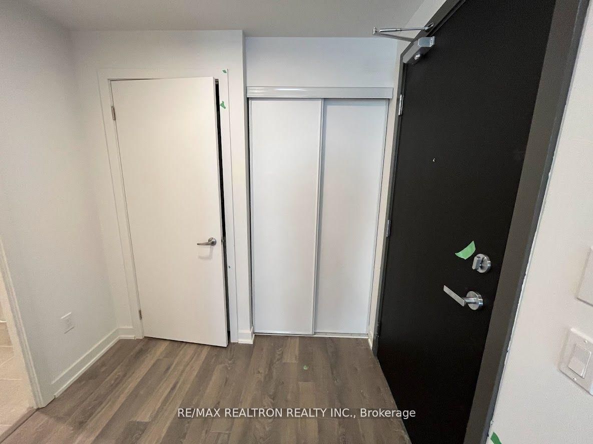 1 Cardiff Road • #308 • Toronto, ON photo 12