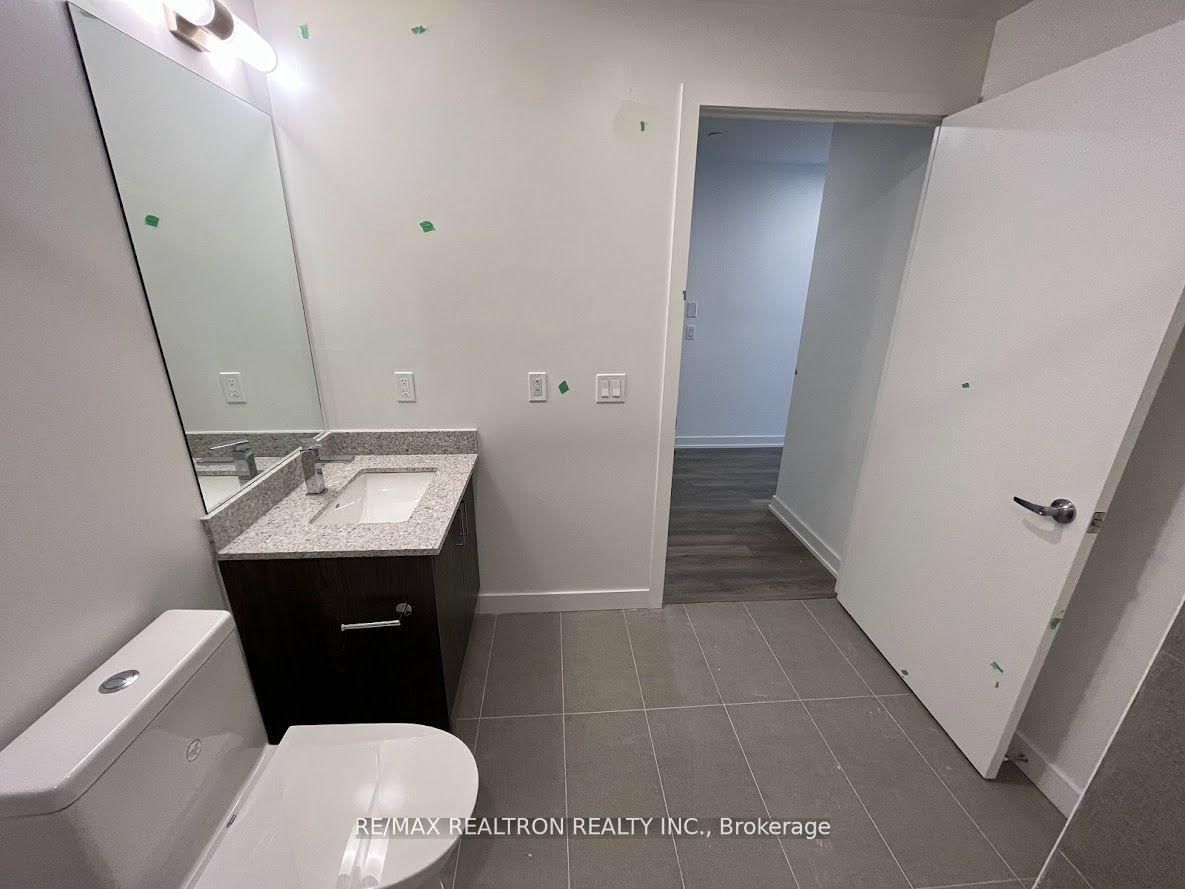 1 Cardiff Road • #308 • Toronto, ON photo 15