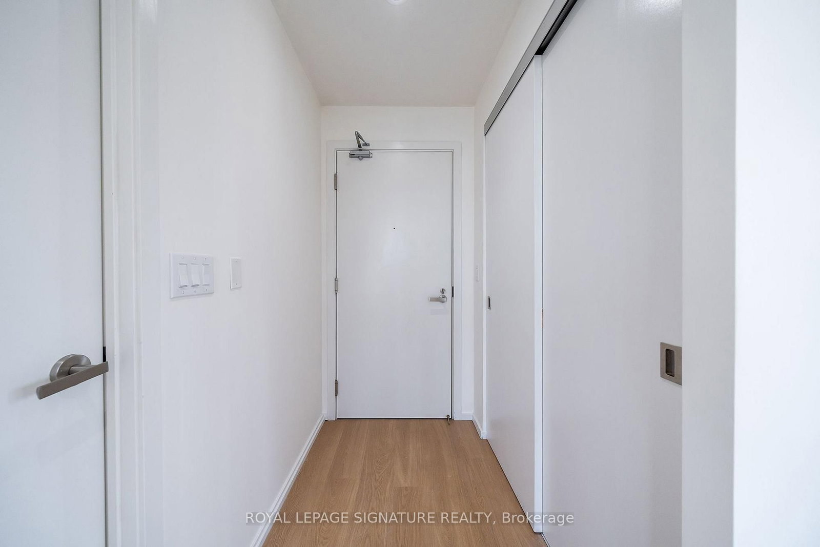 159 Dundas Street E • #1809 • Toronto, ON photo 14