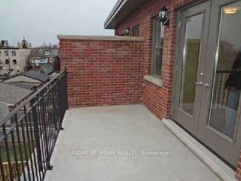 730 Shaw Street • Toronto, ON photo 17