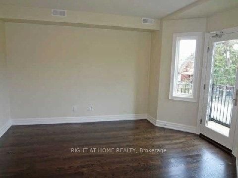 730 Shaw Street • Toronto, ON photo 27