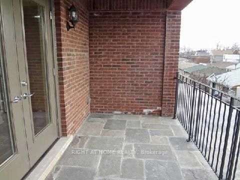 730 Shaw Street • Toronto, ON photo 31