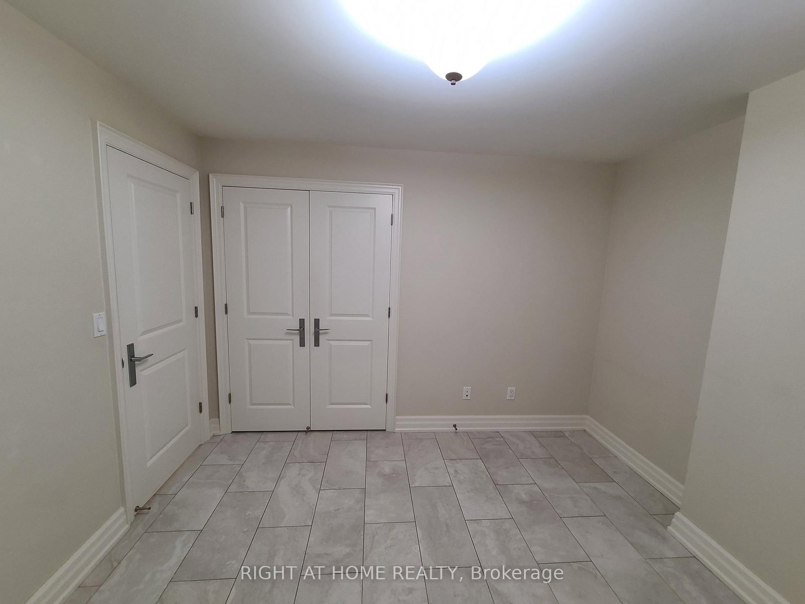 730 Shaw Street • Toronto, ON photo 36