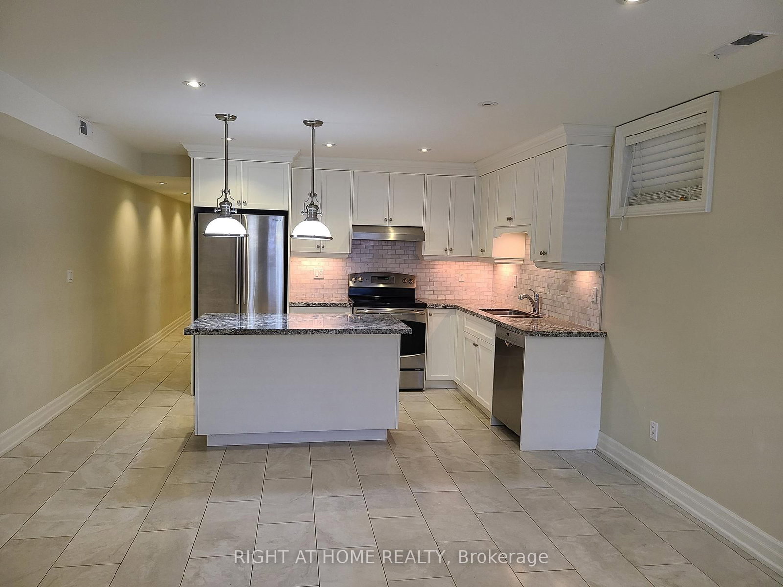 730 Shaw Street • Toronto, ON photo 41