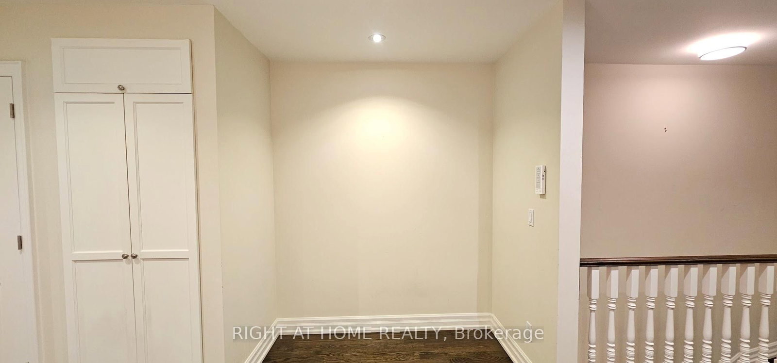 730 Shaw Street • Toronto, ON photo 9
