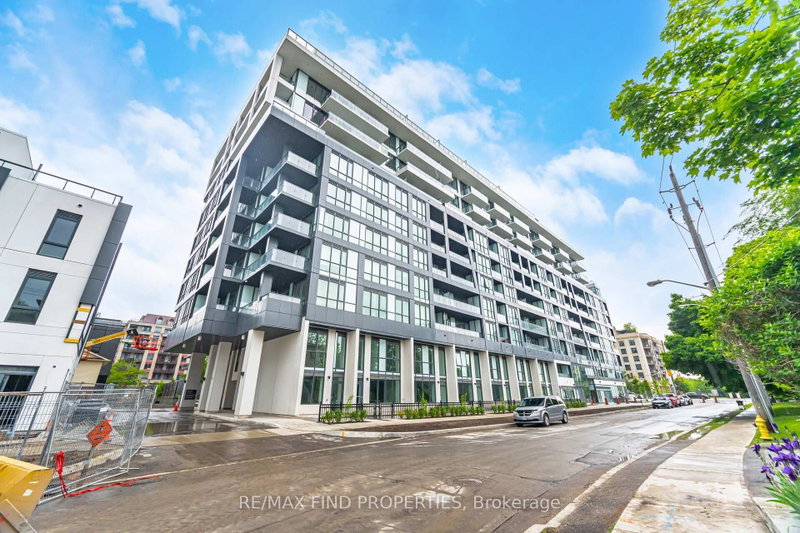 910 - 6 Greenbriar Road