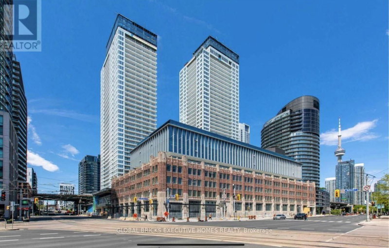 2206 - 17 Bathurst Street