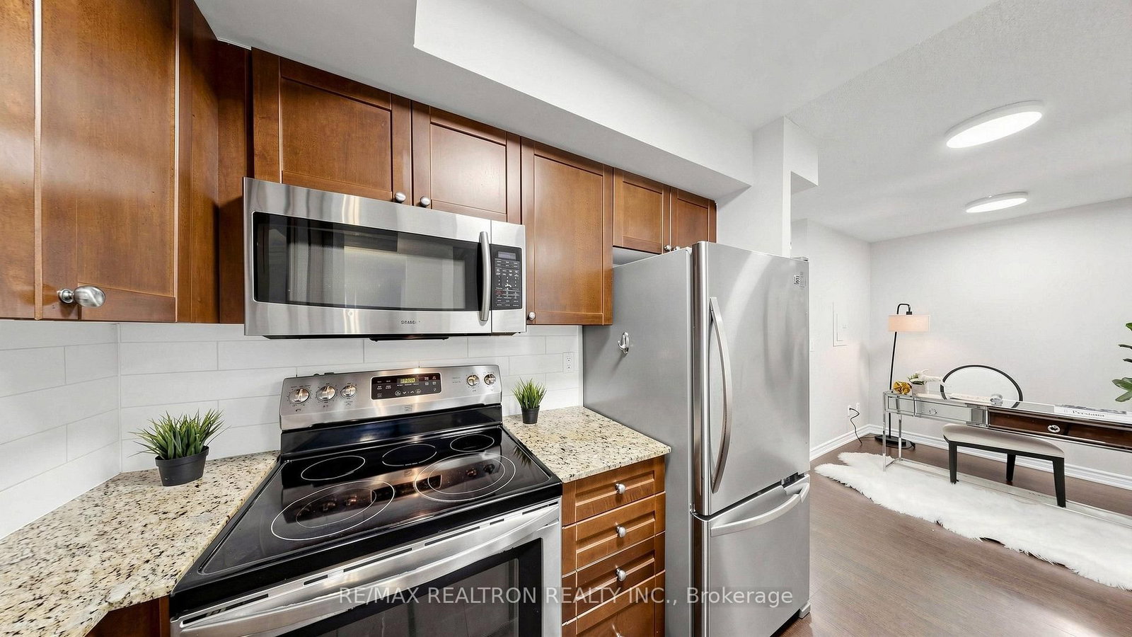 761 Bay Street • #1212 • Toronto, ON photo 15