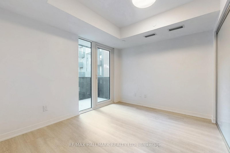 500 Wilson Ave photo 5