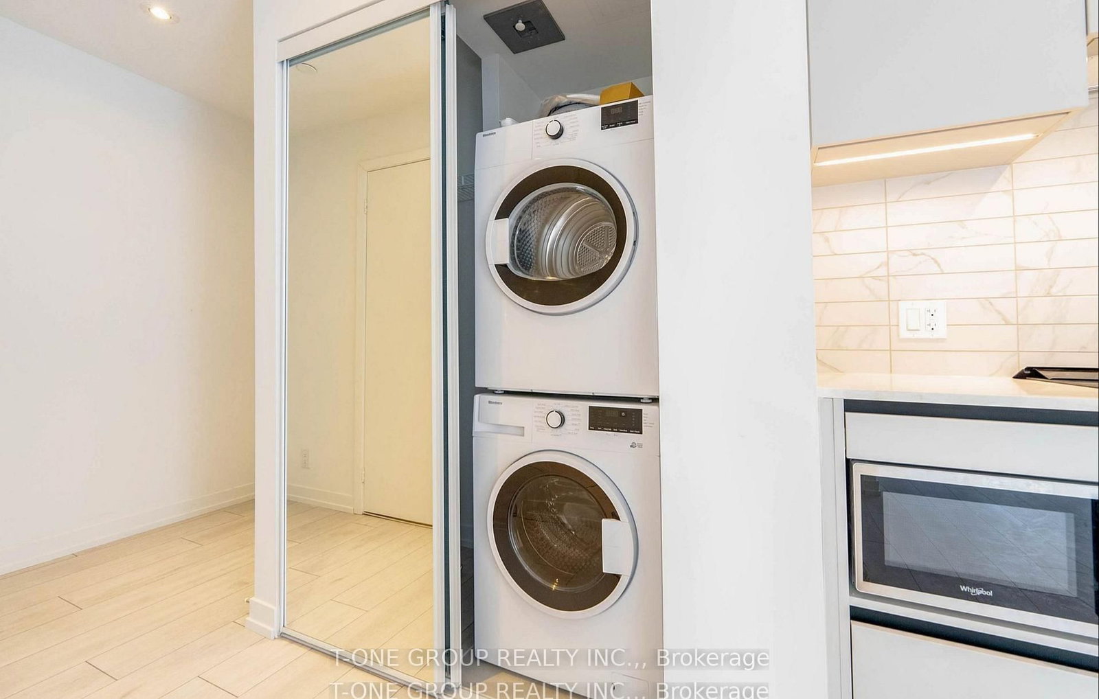 55 Mercer Street • #1202 • Toronto, ON photo 30