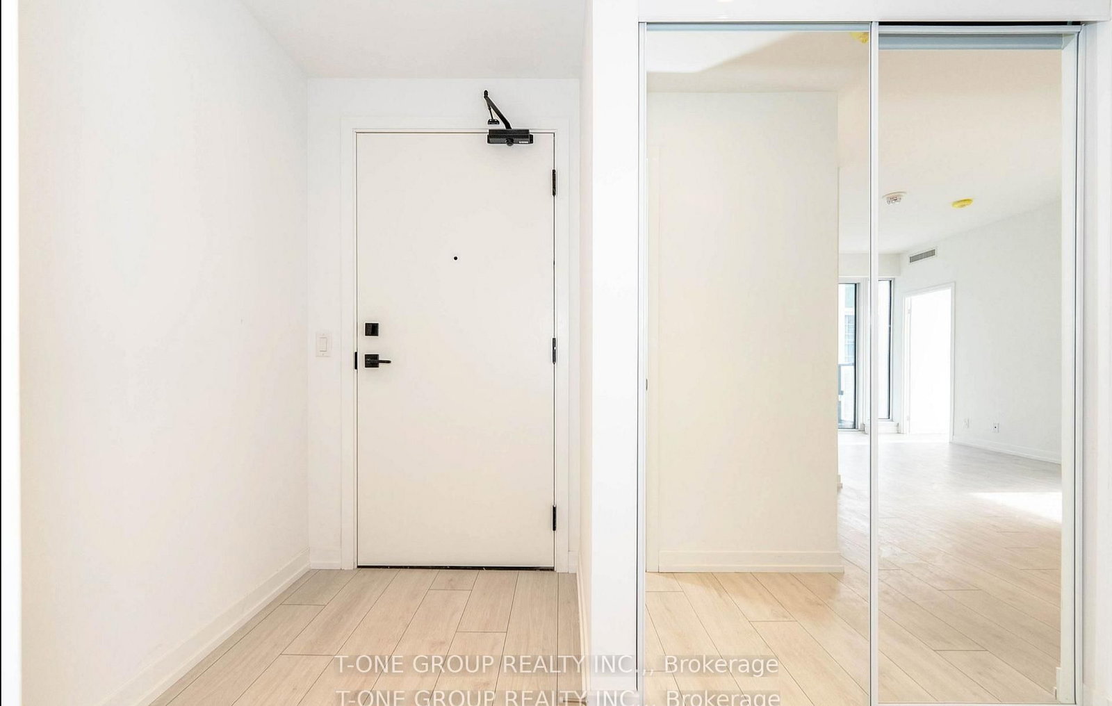55 Mercer Street • #1202 • Toronto, ON photo 4