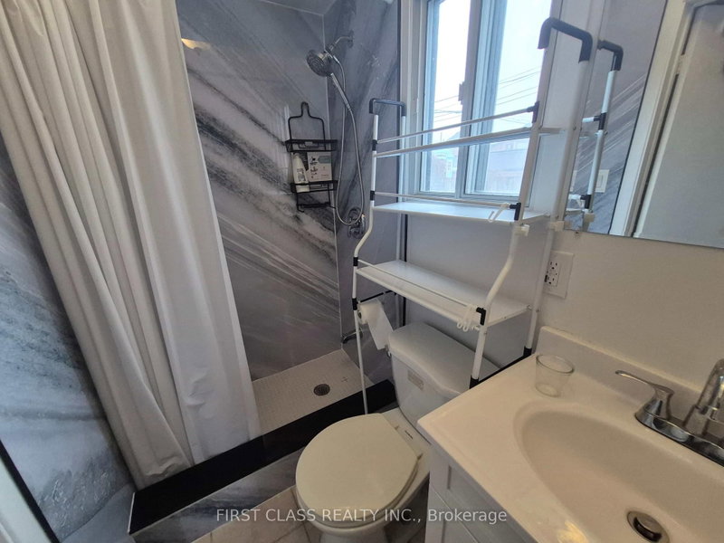 1st Floor - 97 Bude Street