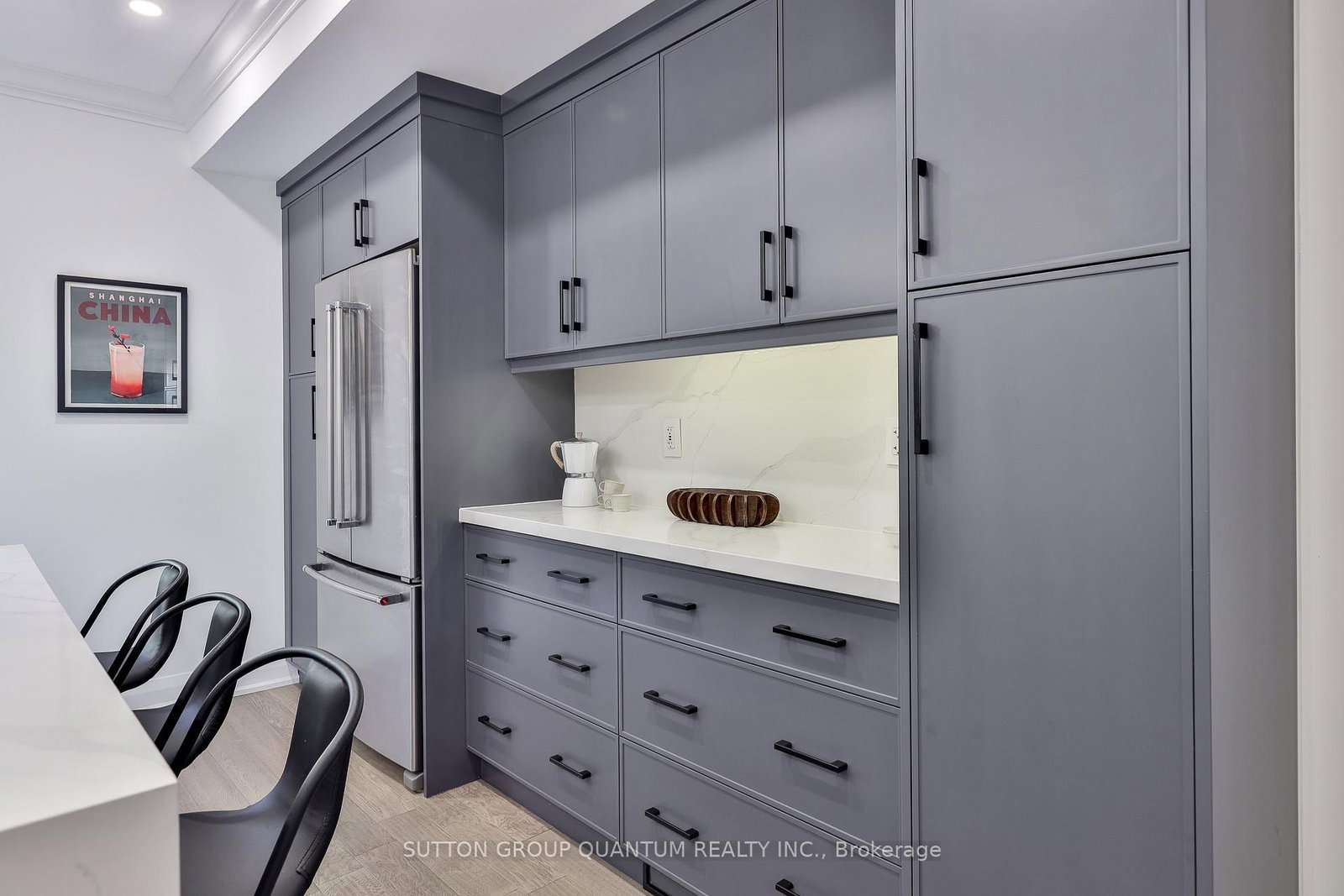110 Castlefield Avenue • Toronto, ON photo 19