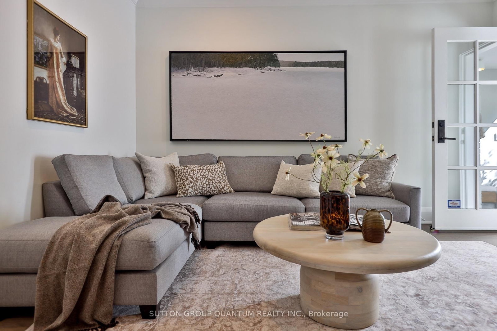 110 Castlefield Avenue • Toronto, ON photo 7