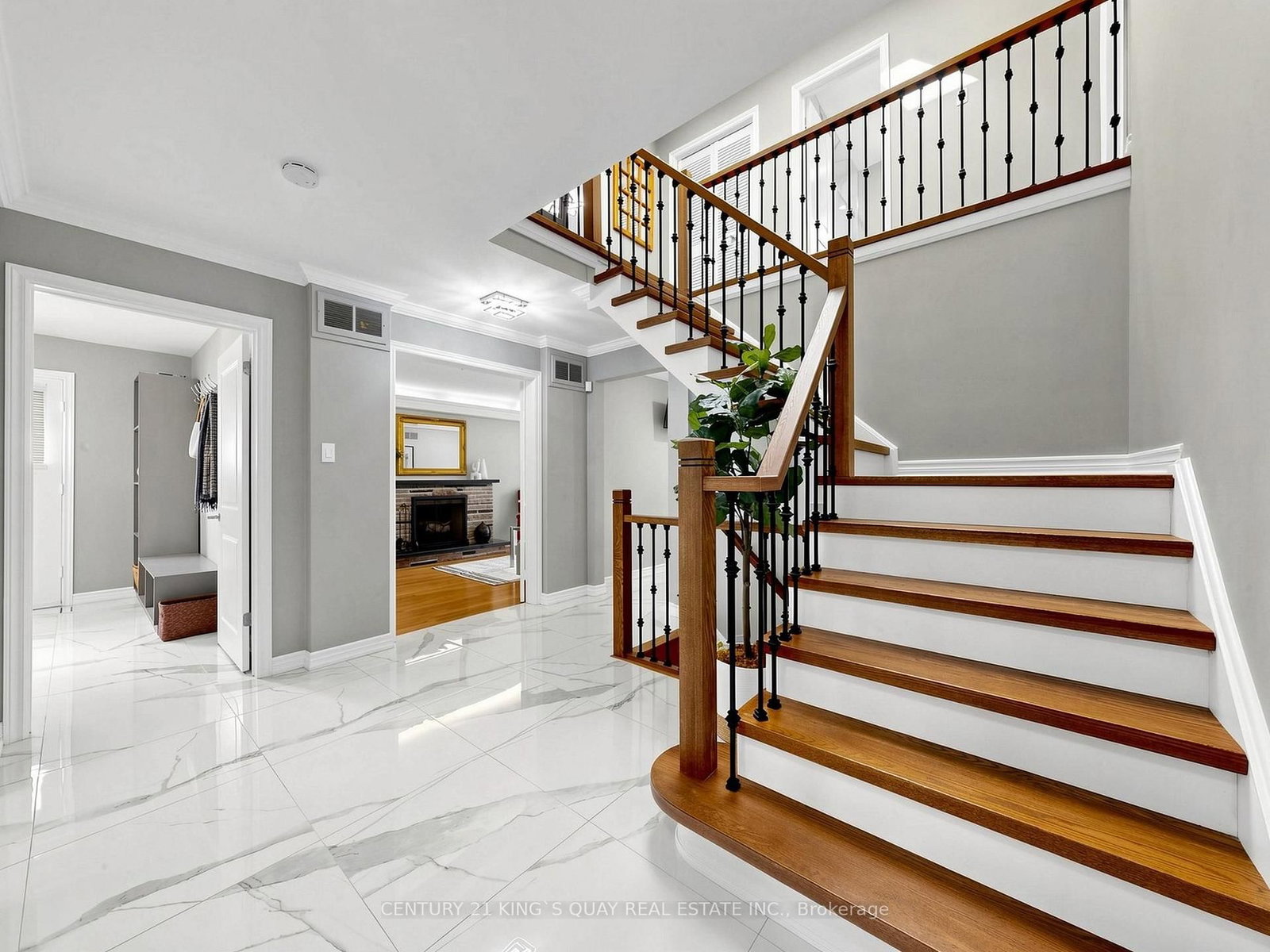 22 Mistflower Road • Toronto, ON photo 20