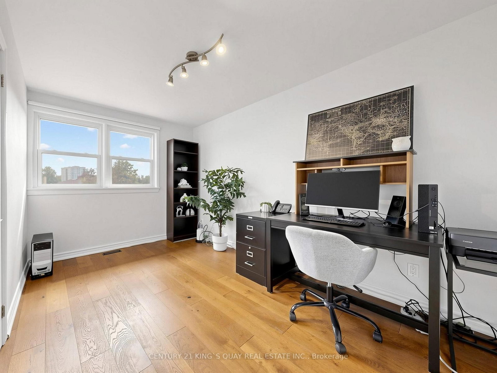 22 Mistflower Road • Toronto, ON photo 29